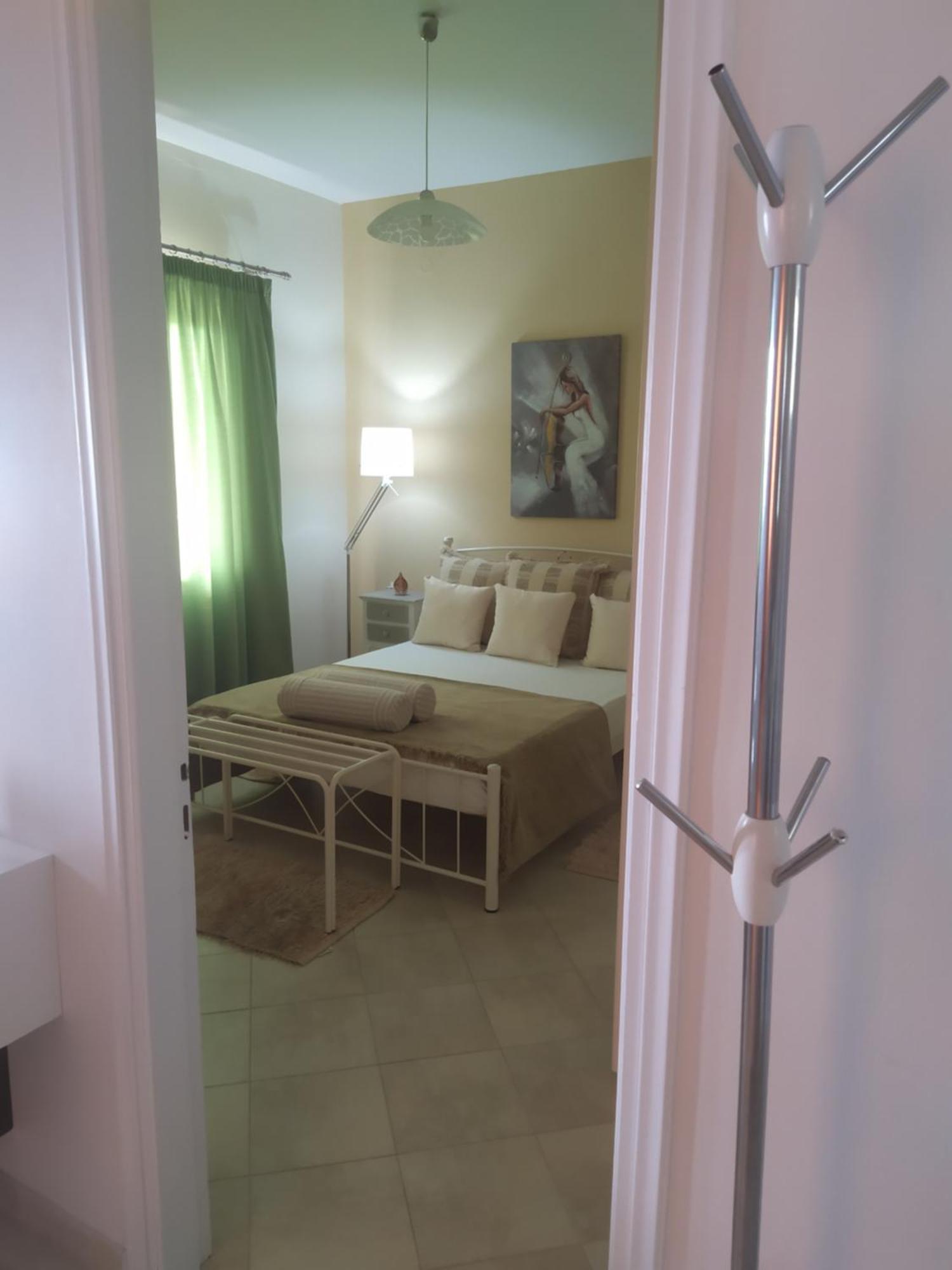 Roza'S Home And Studios Benitses  Habitación foto